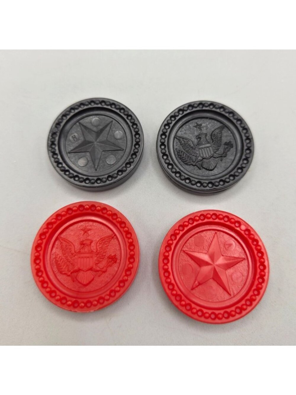 Vintage Connect 4 Replacement Pieces Checkers Lot 12 Red 12 Black Star Eagle - Picture 2 of 3